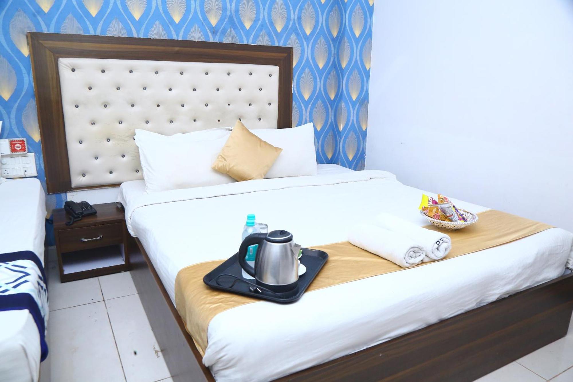 Hotel Mn Grand Shamshabad Airport Zone Hyderabad Eksteriør billede