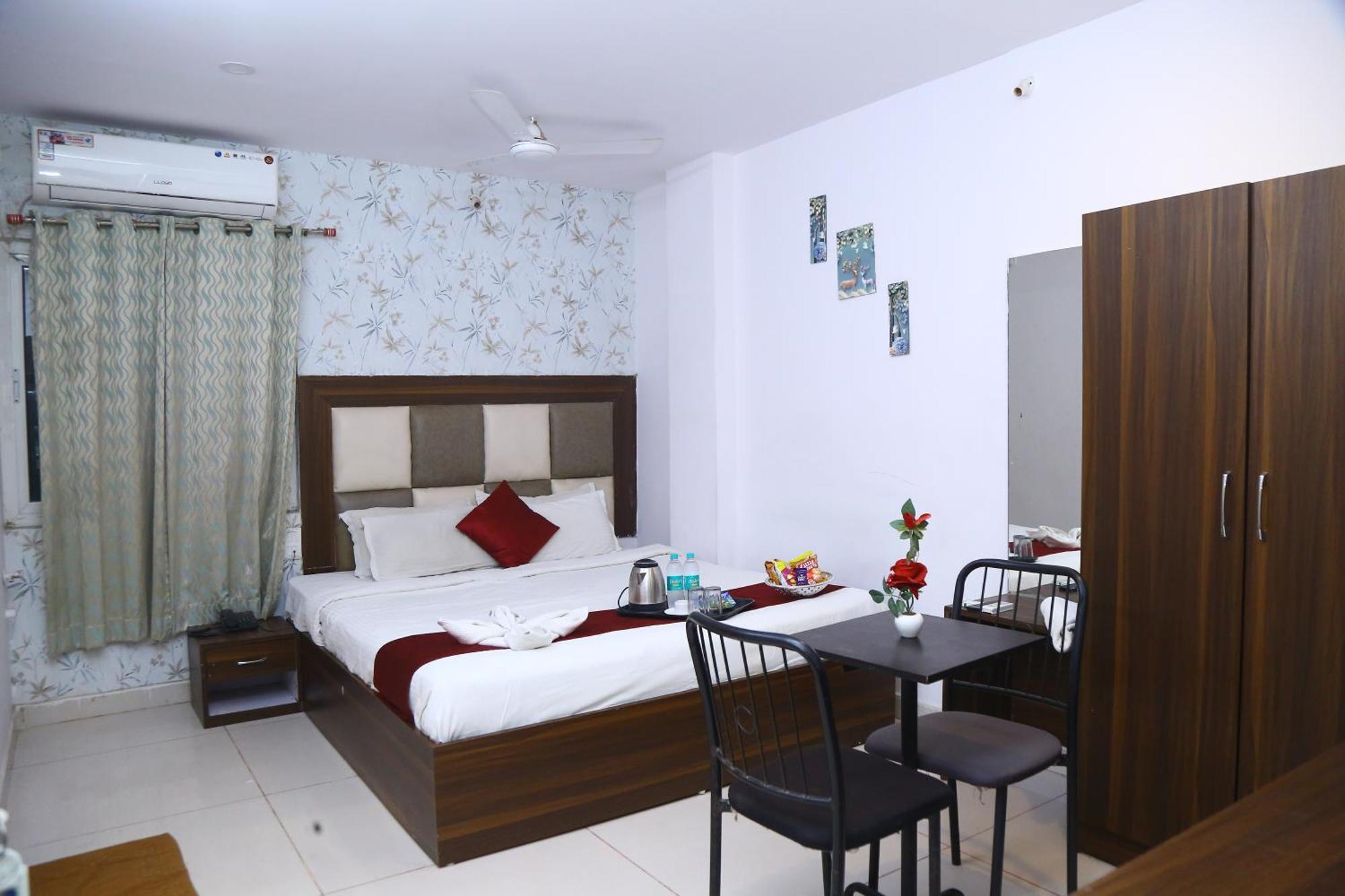 Hotel Mn Grand Shamshabad Airport Zone Hyderabad Eksteriør billede