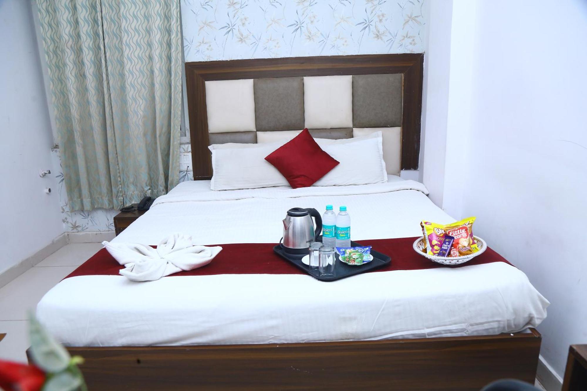 Hotel Mn Grand Shamshabad Airport Zone Hyderabad Eksteriør billede